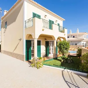 https://sunflower-villa.hotelaalgarve.com